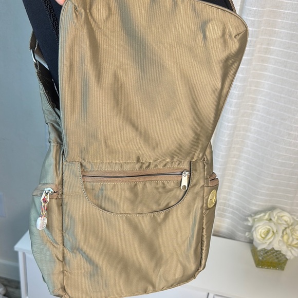 eBay’s Crossbody Bag - Picture 8 of 16